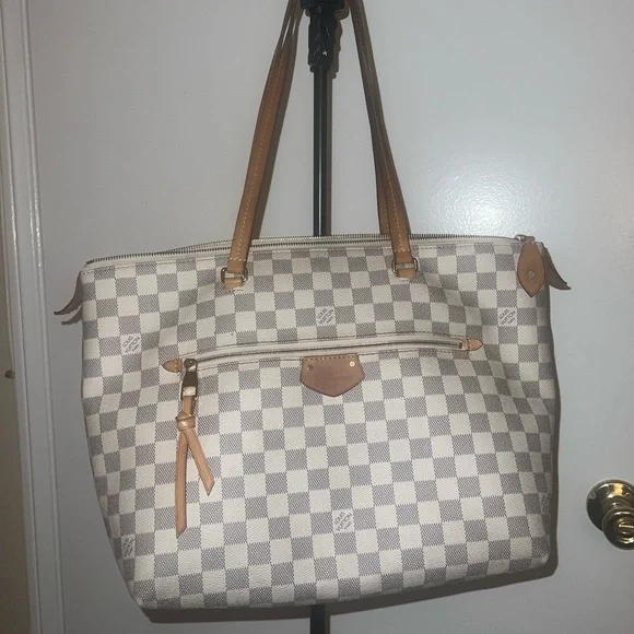 Louis Vuitton Lena MM Demier Azur - Picture 12 of 16